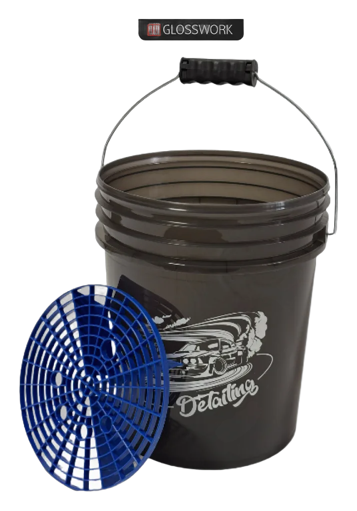 Прозрачное ведро для мойки автомобиля с сепаратором. Gloss work car wash bucket.